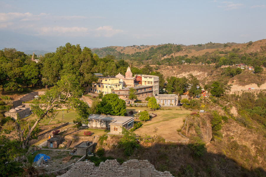 Discover the Best Places to Visit in Kangra, Himachal Pradesh: A Traveler's Guide