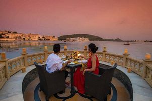 Best Romantic Place to visit for Spending some special moments of life here with your Partner